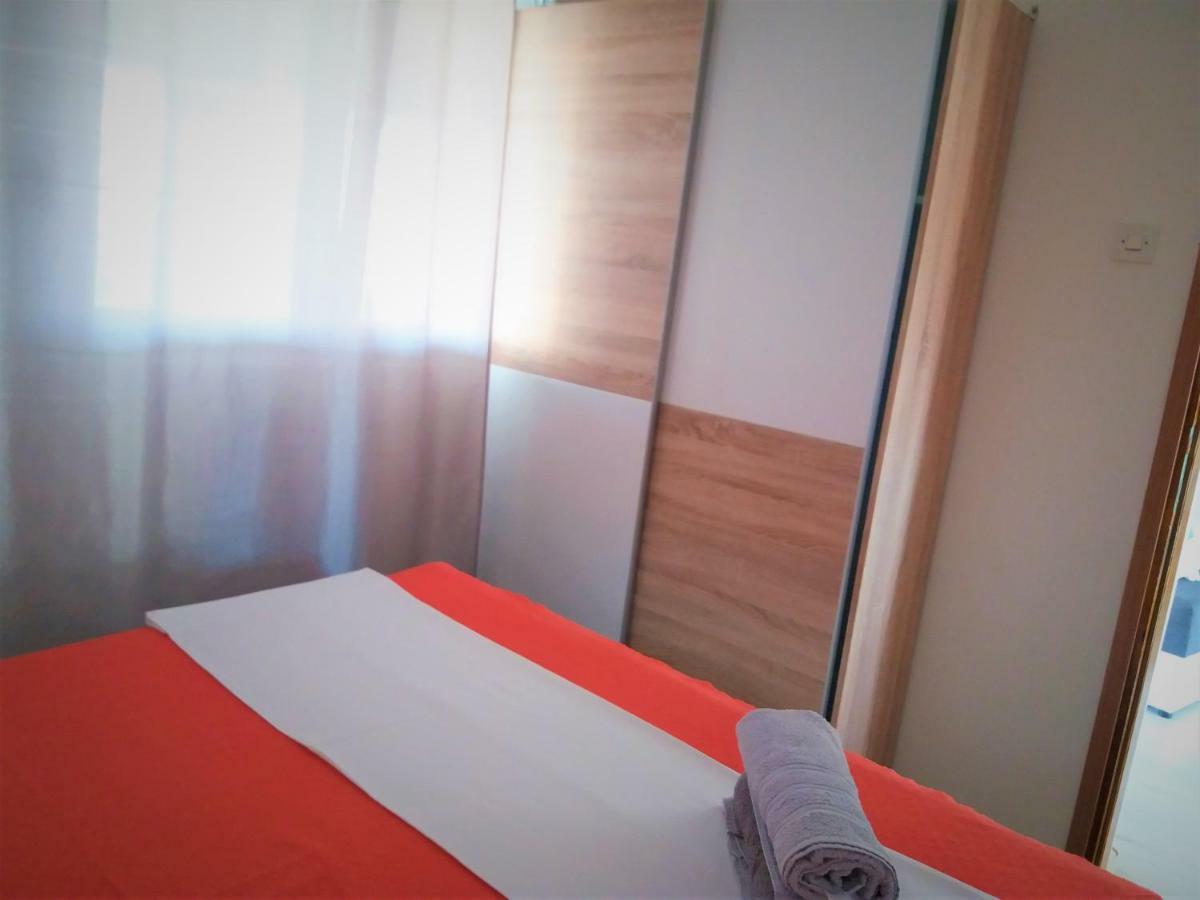 Apartment Roko Vir Exterior photo